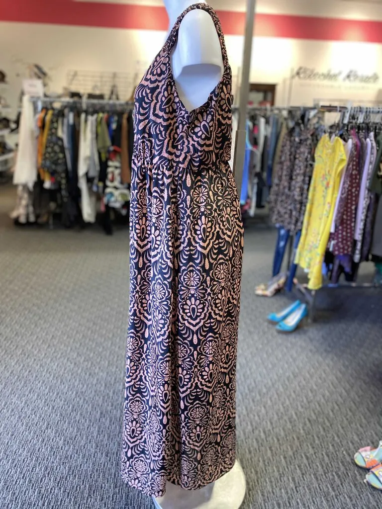 Attention maxi dress XL
